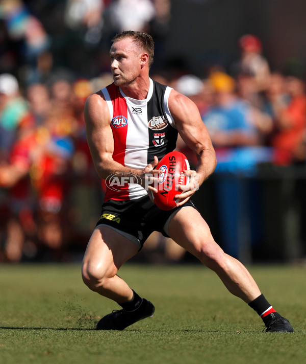 AFL 2019 Round 13 - Gold Coast v St Kilda - 685043