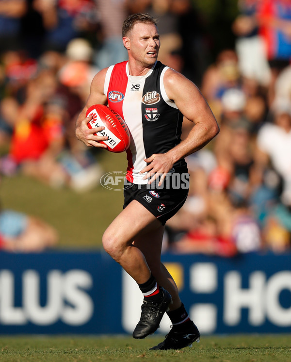 AFL 2019 Round 13 - Gold Coast v St Kilda - 685239