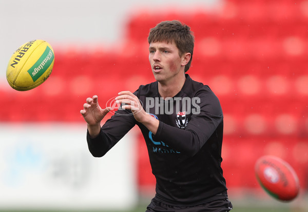 AFL 2023 Training - St Kilda 030523 - A-30121742