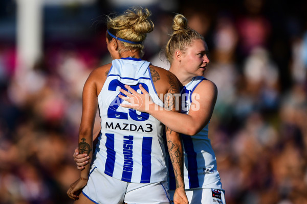 AFLW 2019 Round 07 - Fremantle v North Melbourne - 654006