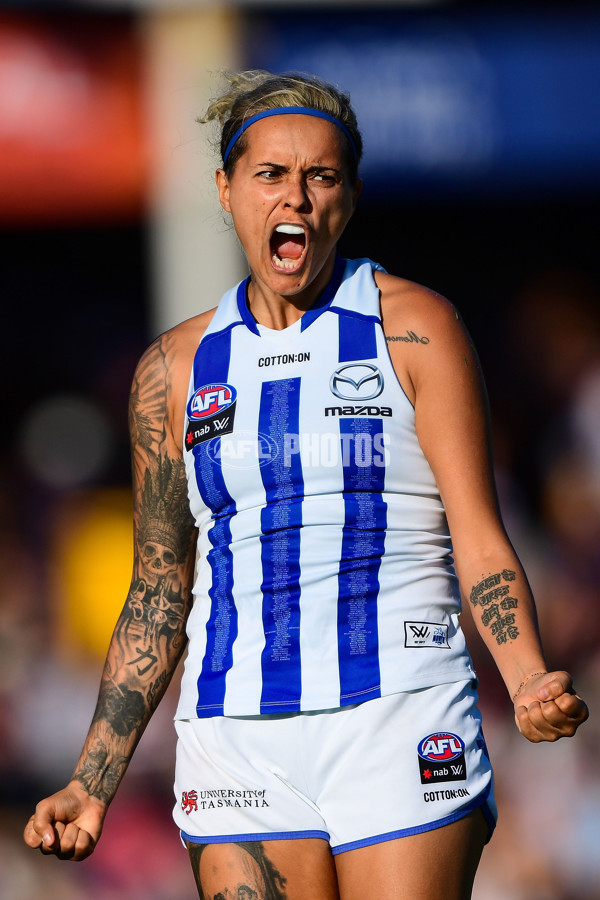 AFLW 2019 Round 07 - Fremantle v North Melbourne - 654005