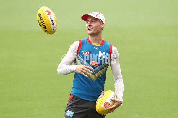 AFL 2019 Training - Gold Coast Suns 270319 - 657477