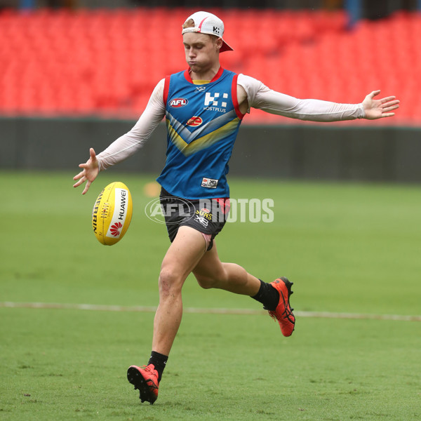 AFL 2019 Training - Gold Coast Suns 270319 - 657481