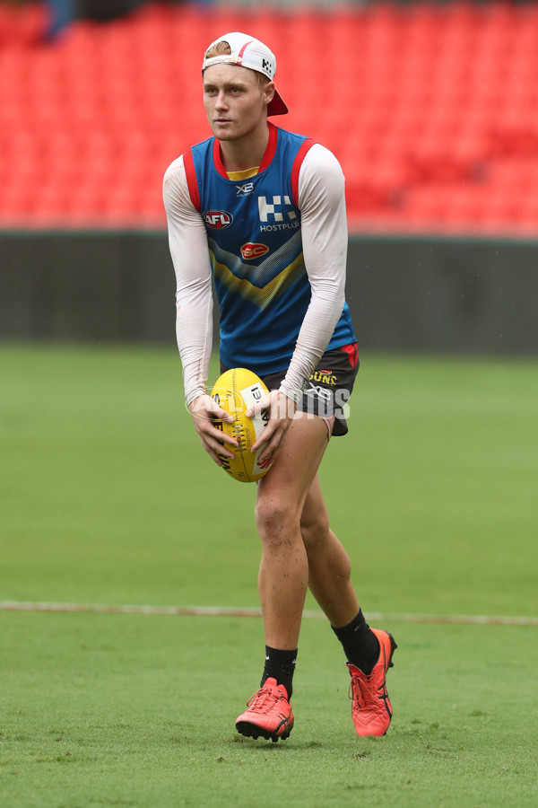 AFL 2019 Training - Gold Coast Suns 270319 - 657470