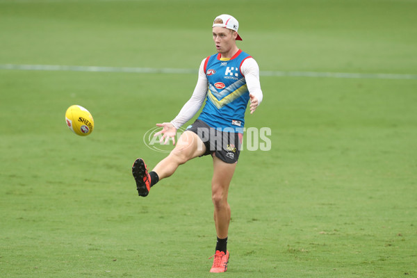 AFL 2019 Training - Gold Coast Suns 270319 - 657464