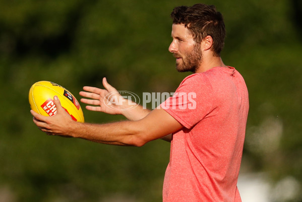 AFLW 2018 Training - Melbourne 110118 - 564294