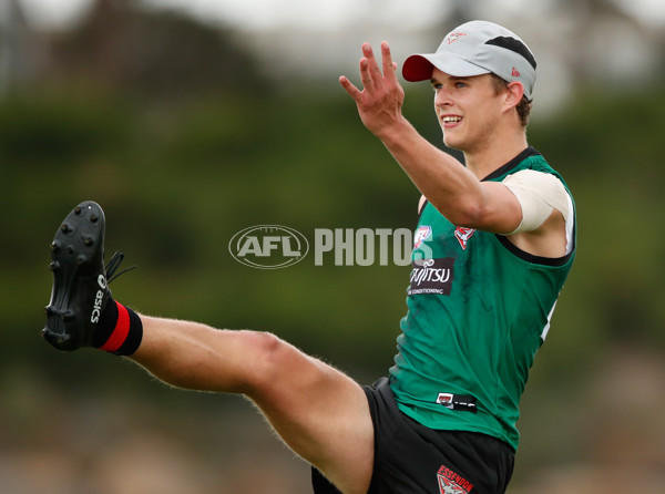 AFL 2018 Training - Essendon 120118 - 564655