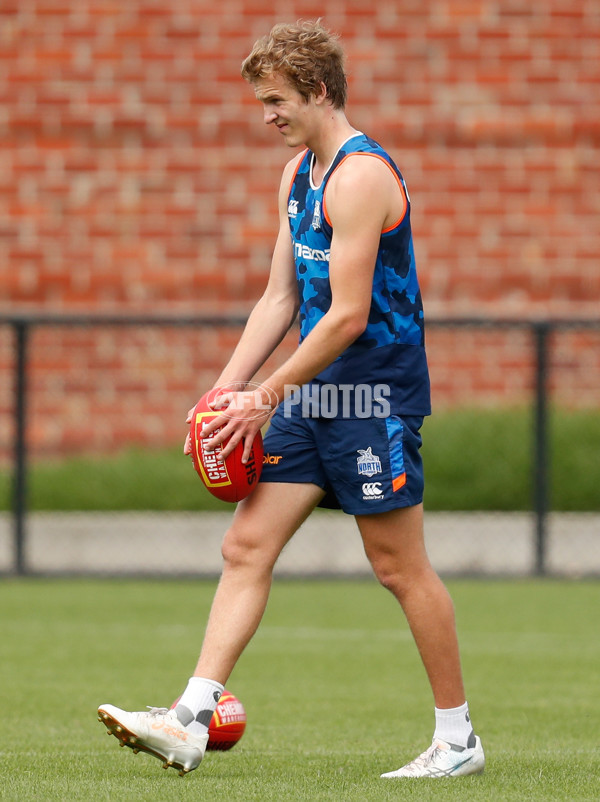 AFL 2018 Training - North Melbourne 150118 - 564722