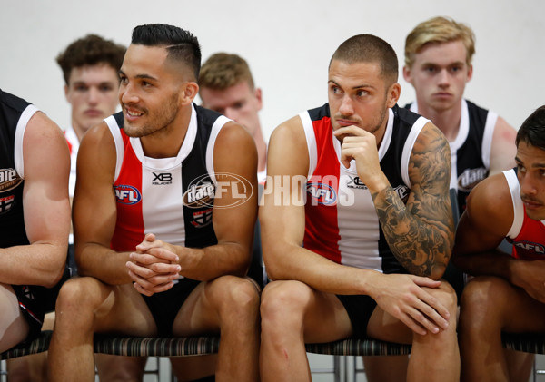 AFL 2018 Media - St Kilda Team Photo Day - 566338