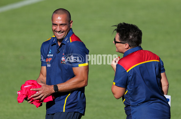 AFLW 2018 Rd 01 - Adelaide v Brisbane - 566572