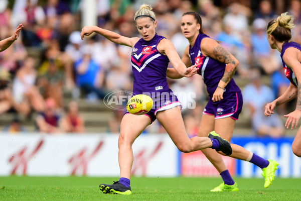 AFLW 2018 Rd 03 - Fremantle v Melbourne - 569577