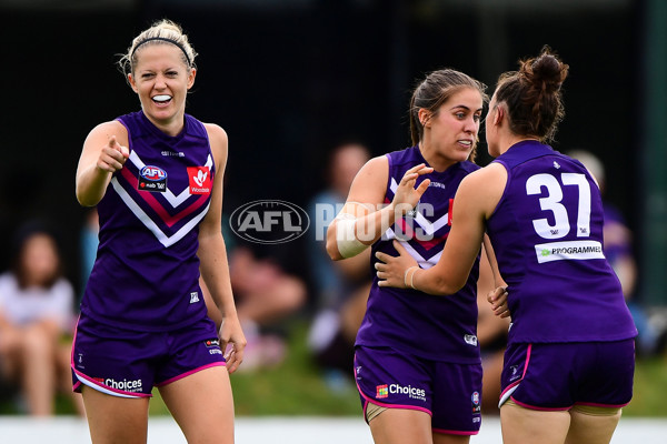 AFLW 2018 Rd 03 - Fremantle v Melbourne - 569623