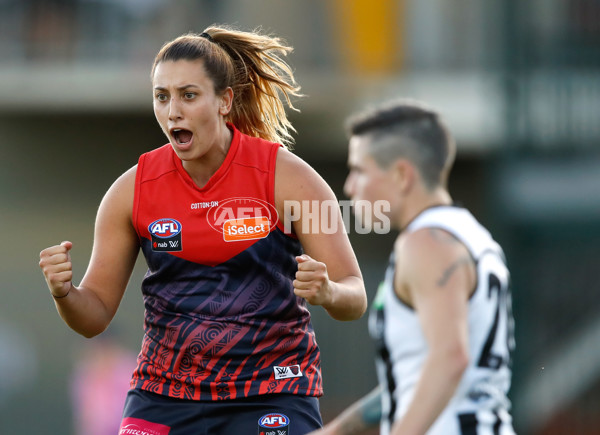 AFLW 2018 Rd 04 - Melbourne v Collingwood - 571115