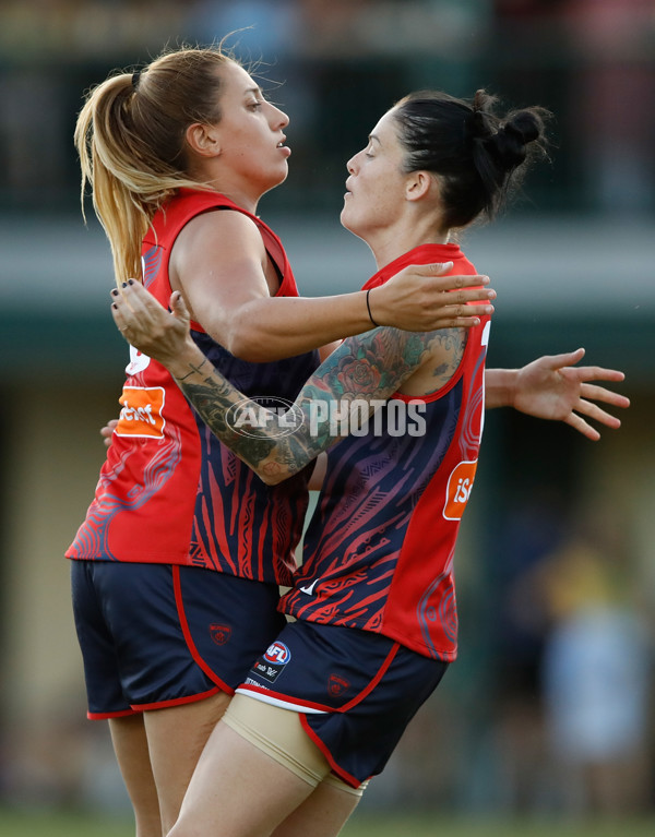 AFLW 2018 Rd 04 - Melbourne v Collingwood - 571283