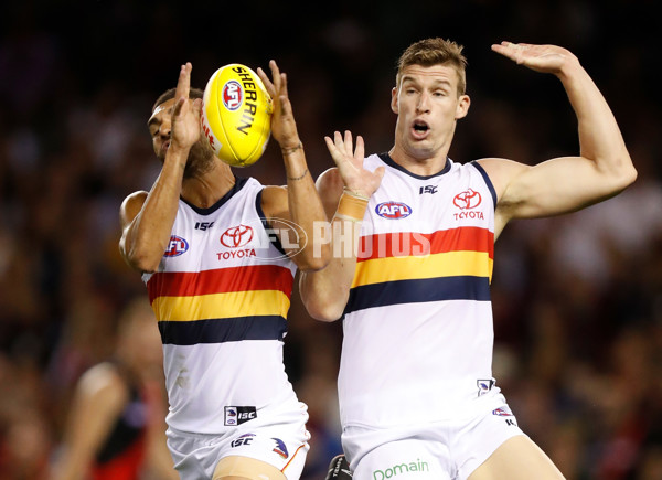 AFL 2018 Round 01 - Essendon v Adelaide - 575846