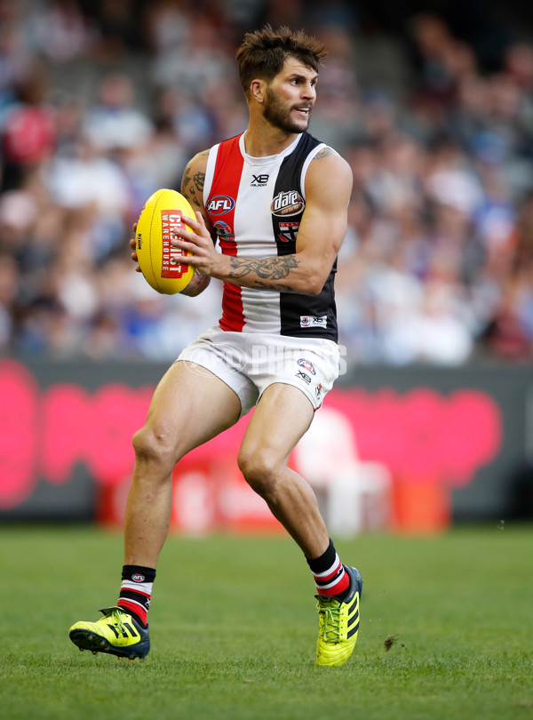 AFL 2018 Round 02 - North Melbourne v St Kilda - 578383