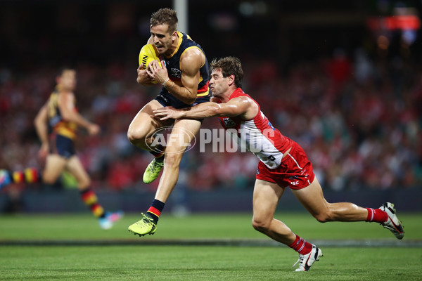 AFL 2018 Round 05 - Sydney v Adelaide - 583940