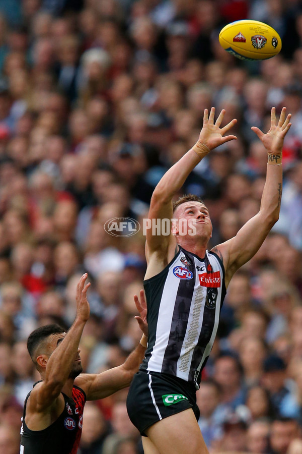 AFL 2018 Round 05 - Collingwood v Essendon - 586017