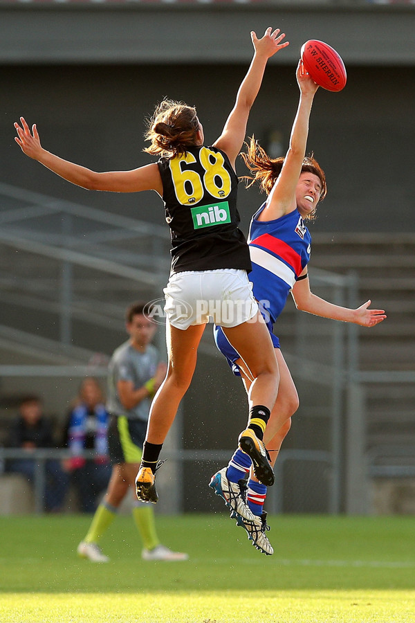 VFLW 2018 Round 01 - Western Bulldogs v Richmond - 588991