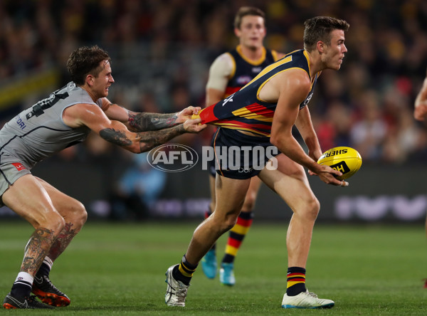 AFL 2018 Round 07 - Adelaide v Carlton - 589486