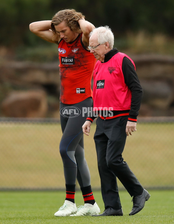 AFL 2018 Training - Essendon 160518 - 592596