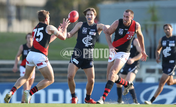 VFL 2018 Round 08 - Northern Blues v Essendon - 595666