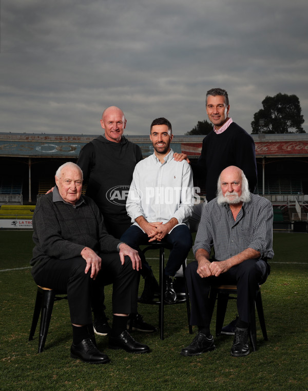 AFL 2018 Media - Kade Simpson CFC 300 Club - 604278