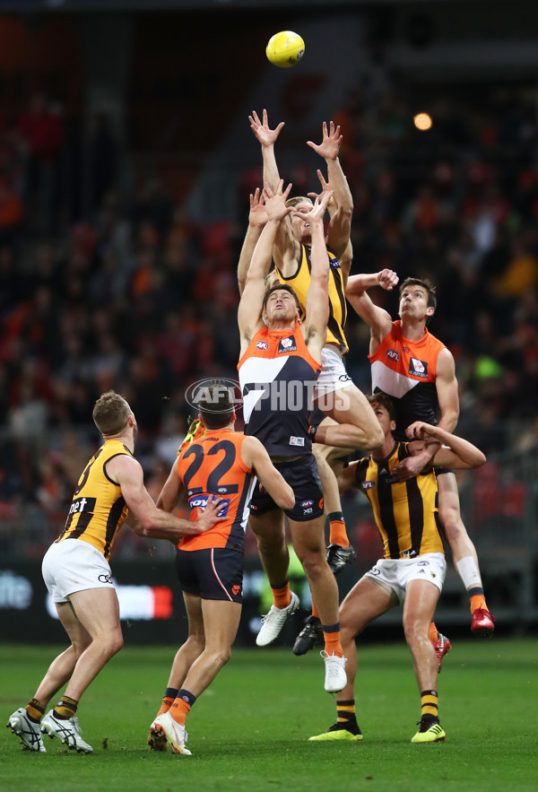 AFL 2018 Round 15 - GWS v Hawthorn - 605239