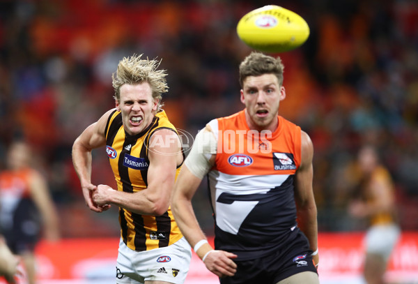 AFL 2018 Round 15 - GWS v Hawthorn - 605278