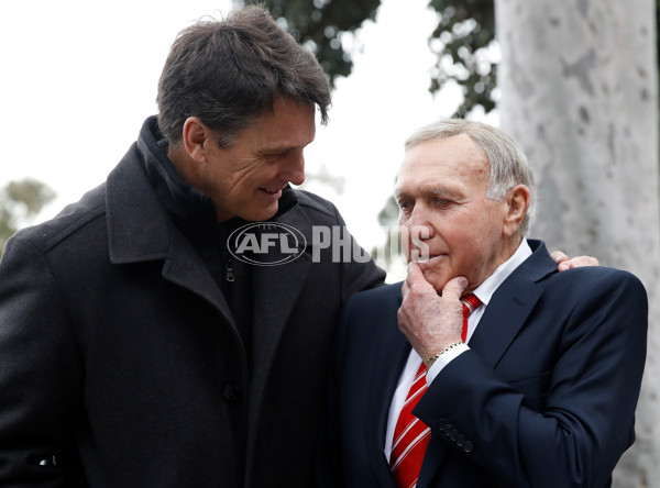 AFL 2018 Media - Bob Skilton Sculpture Unveiling - 614358