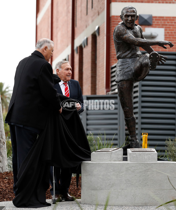 AFL 2018 Media - Bob Skilton Sculpture Unveiling - 614381