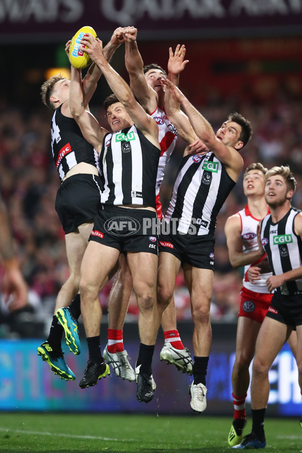 AFL 2018 Round 20 - Sydney v Collingwood - 617915