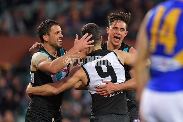 AFL 2018 Round 21 - Port Adelaide v West Coast - 619850