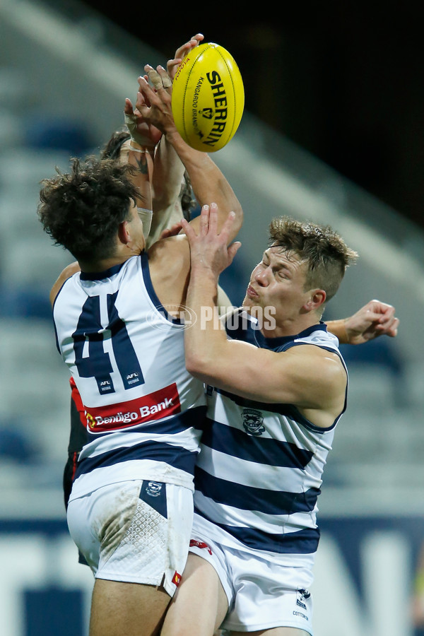 VFL 2018 Round 19 - Geelong v Essendon - 620400