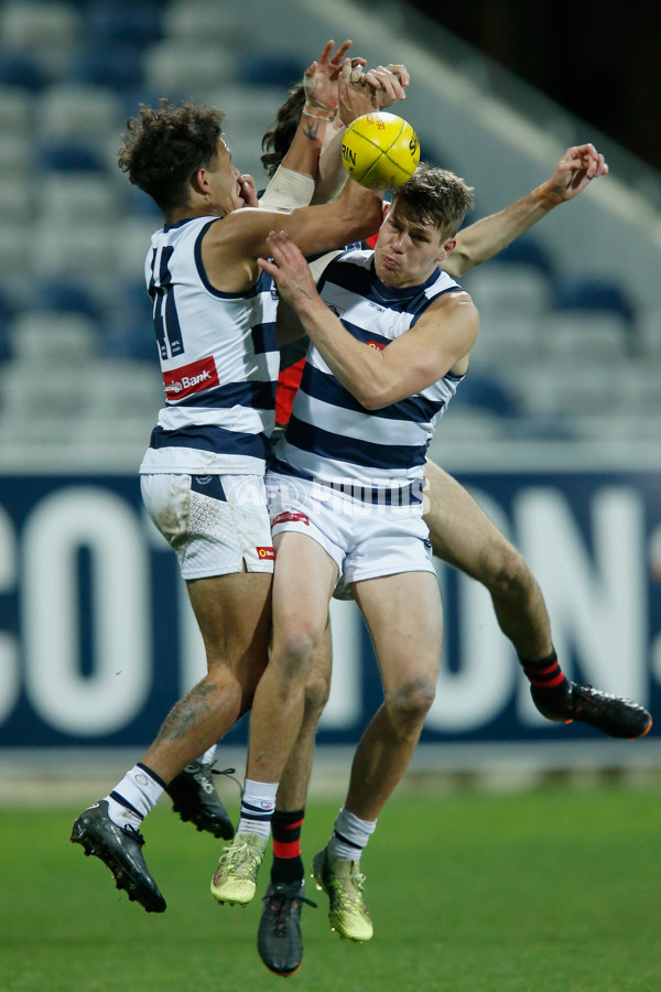 VFL 2018 Round 19 - Geelong v Essendon - 620401