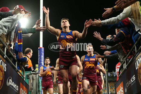 AFL 2019 Round 21 - Brisbane v Gold Coast - 703989