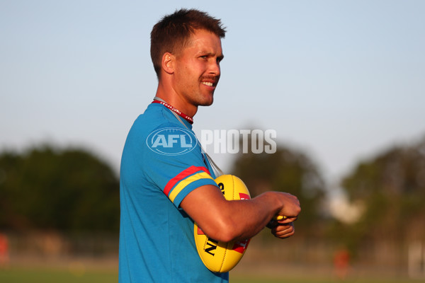 AFLW 2019 Training - Gold Coast 251119 - 724639