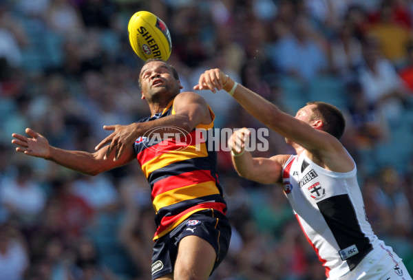 AFL 2013 NAB Cup Rd 01 - St Kilda v Adelaide - 275858