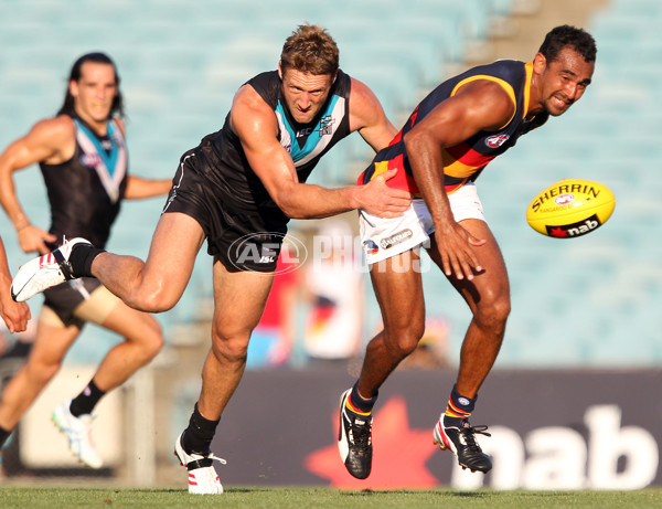 AFL 2013 NAB Cup Rd 01 - Adelaide v Port Adelaide - 275851