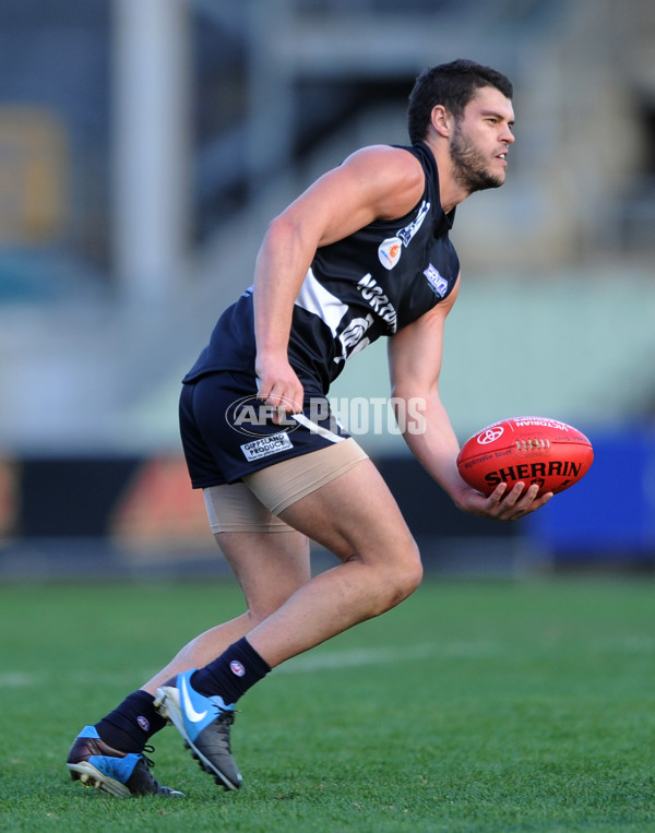 VFL 2013 Rd 06 - Northern Blues v North Ballarat - 287531