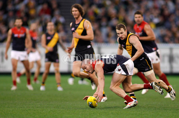 AFL 2013 Rd 08 - Richmond v Melbourne - 287983