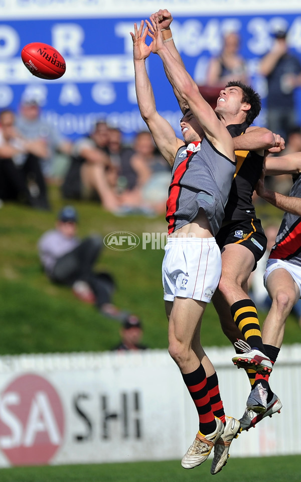 VFL 2013 1st Elimination Final - Werribee Tigers v Essendon Bombers - 301773