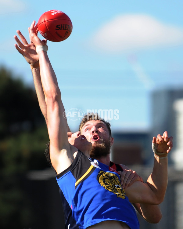 VFL 2013 Semi Final - Casey Scorpions v Werribee Tigers - 302708