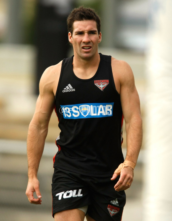 AFL 2012 Training - Essendon 130112 - 246844