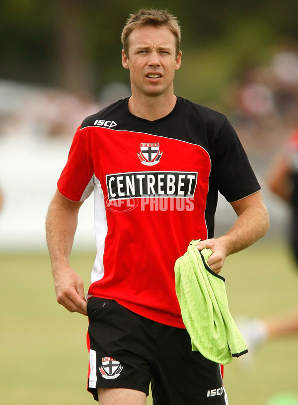 AFL 2012 Training - St Kilda 250112 - 246989