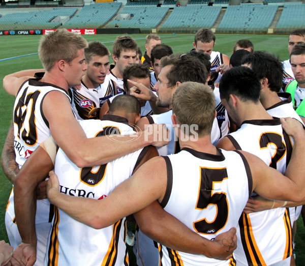 AFL 2012 NAB Cup Rd 04 - Fremantle v Hawthorn - 251265