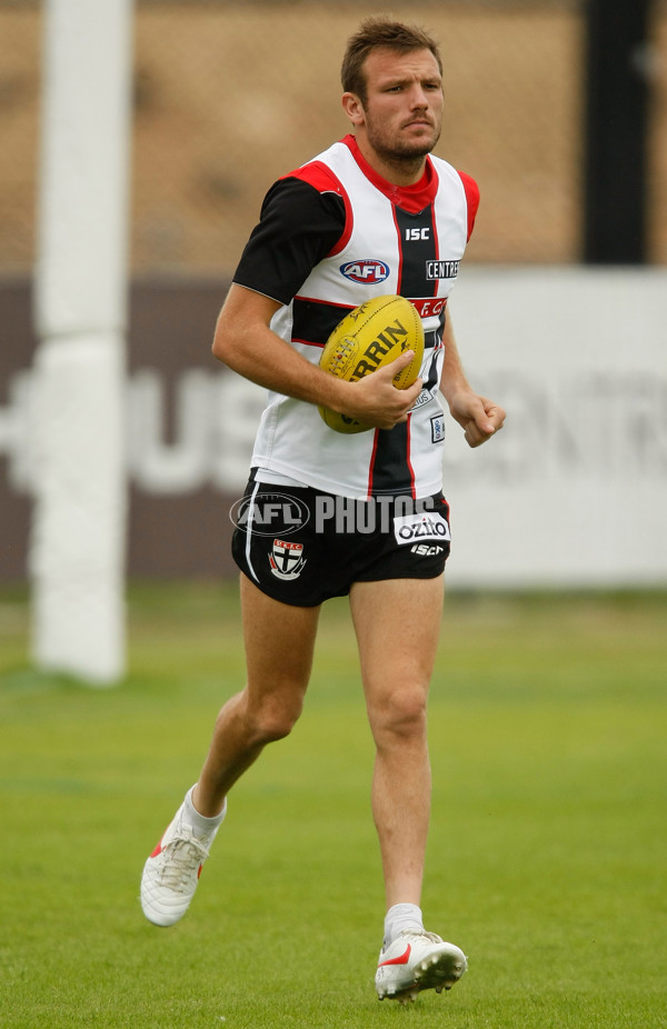 AFL 2012 Training - St Kilda 190412 - 253822