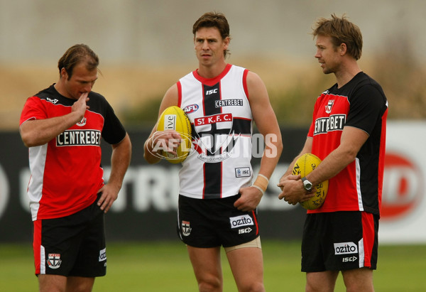 AFL 2012 Training - St Kilda 190412 - 253826