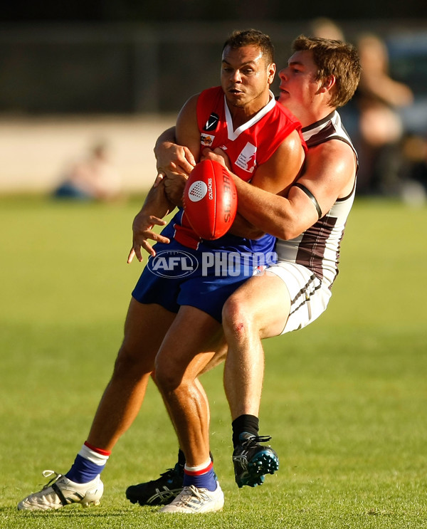 AFL 2012 Media - St Arnaud v Boort - 256553