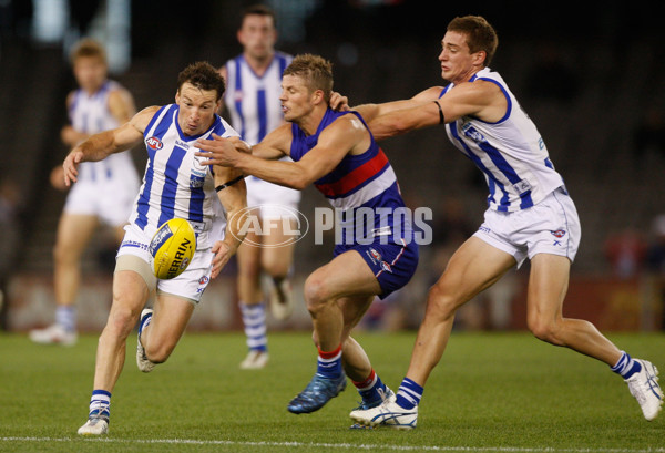 AFL 2012 Rd 07 - North Melbourne v Western Bulldogs - 257166